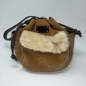 EUC UGG Australian bucket shearling bag